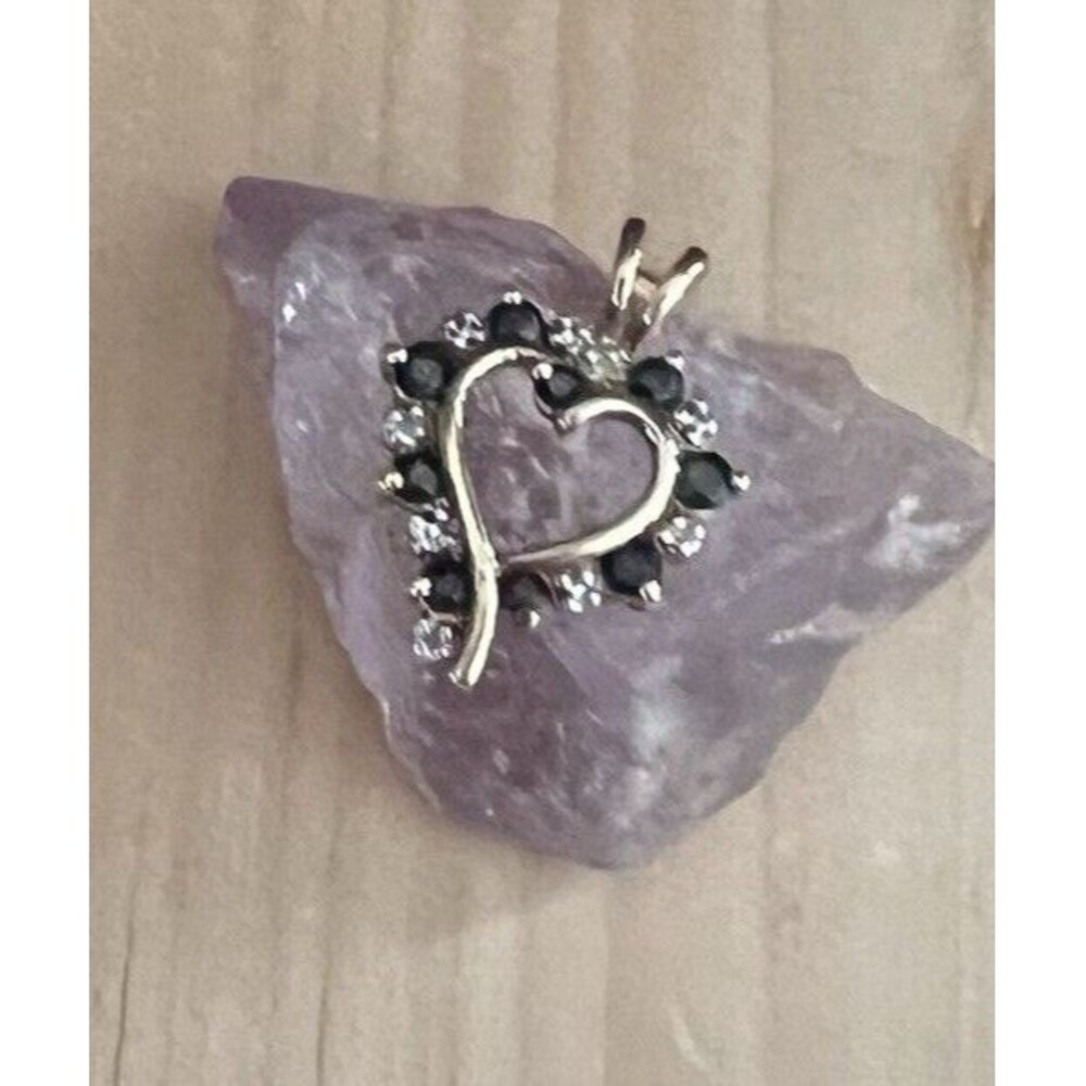 Ross Simons 925 Gold Plated Blue Sapphire & Diamond Heart Charm Pendant 2.4g - Picture 8 of 12